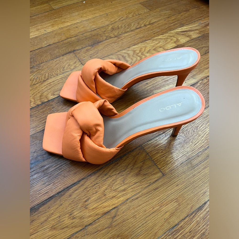 Aldo orange puffy braid sandals size 8.5